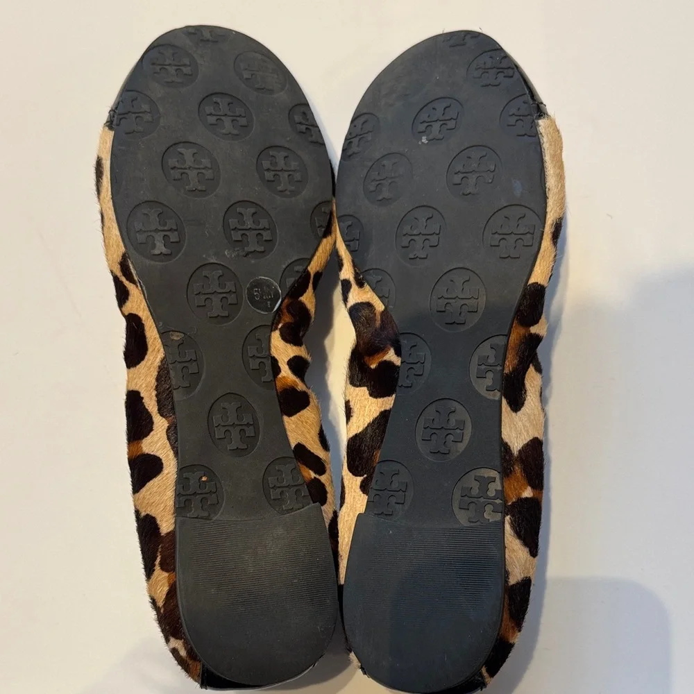 Tory Burch Women’s Lepard Print Ballet Flats with Black Patent Toe